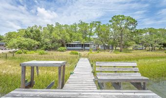 632 Mariner Cir, Alligator Point, FL 32346