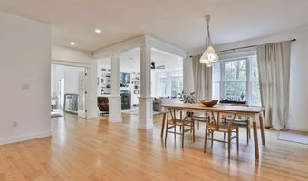 108 Oak Trl, Bolton, MA 01740