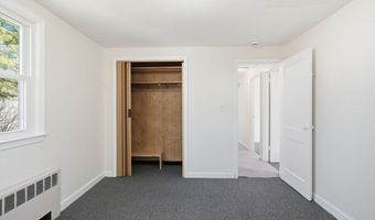 18-20 Genetti Cir, Bedford, MA 01730
