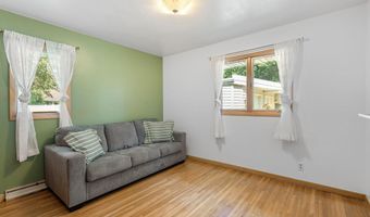 105 21st St NW, Austin, MN 55912