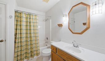 804 Redwood Ct, Bellvue, CO 80512
