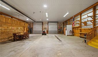 185 Dutch Glory Rd, Amity, PA 15311