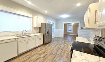 2011 McKinley St, Anderson, IN 46016