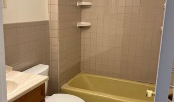 588 BROADWAY 1, Bayonne, NJ 07002