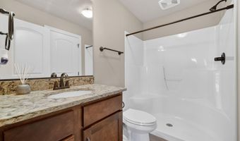 5400 Windrose Ln, Ames, IA 50014