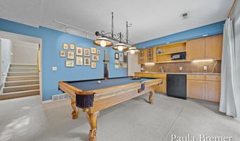 5429 Grand Valley Ct NE, Ada, MI 49301