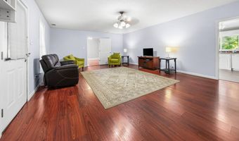 407 W Main St, Blue Mountain, MS 38610