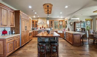 599 Pommel Dr, Bigfork, MT 59911