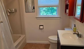 184 Carriage Hill Rd, Brattleboro, VT 05301