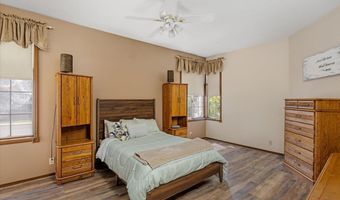 2236 Brookwood Ct, Escondido, CA 92026