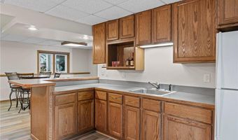 7165 Upper 157th St W, Apple Valley, MN 55124