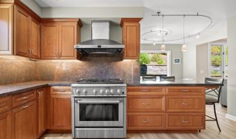 1880 Trout Gulch Rd, Aptos, CA 95003