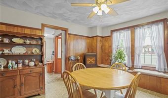 64 Dyer Ave, East Providence, RI 02915
