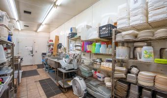 7460 N Hatch Pkwy, Baxley, GA 31513