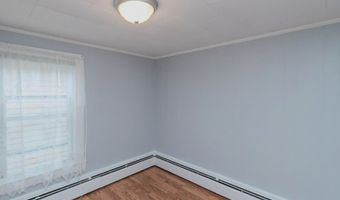 376 E Blackwell St, Andover, NJ 07801