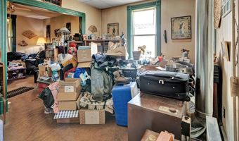 174-176 N Champlain St, Burlington, VT 05401