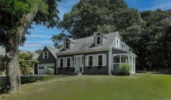 19 Harborview Ave, Bristol, RI 02809