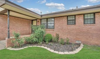 1404 Polk St, Altus, OK 73521