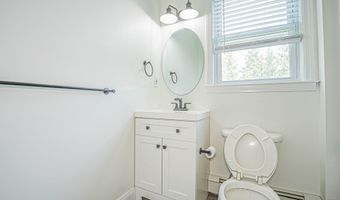 4070 Madison Ave, Bridgeport, CT 06606
