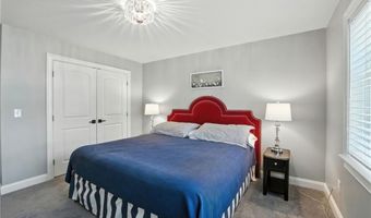 25 Rock Way, East Greenwich, RI 02818