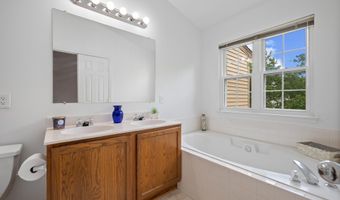 15715 ENSLEIGH Ln, Bowie, MD 20716