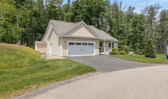 25 Ridgeview Dr, Candia, NH 03034