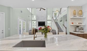 508 ISLEBAY Dr, Apollo Beach, FL 33572