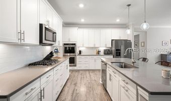 17 Hammermill Ln, Bluffton, SC 29909