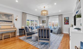 128 Sylvania Ave, Avon By The Sea, NJ 07717