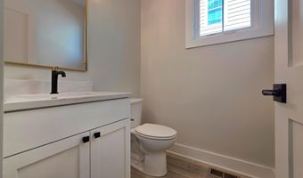 41 E REED Ave, Alexandria, VA 22305
