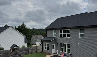 5661 Wooded Vly, Flowery Branch, GA 30542
