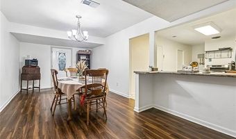203 BROAD St, Belle Chasse, LA 70037