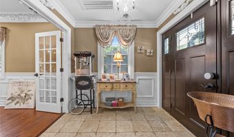 24 Lebrun Ave, Amityville, NY 11701