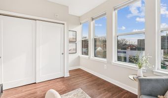 989 S BUCHANAN St #225, Arlington, VA 22204