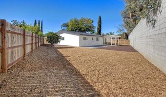 728 Hackberry Pl, Fallbrook, CA 92028