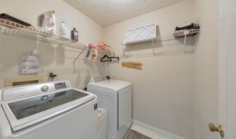 5485 Brookstone Dr NW, Acworth, GA 30101