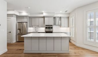 1508 21ST St NW #2, Washington, DC 20036