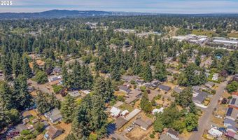 6511 SE NEEDHAM St A, Milwaukie, OR 97222