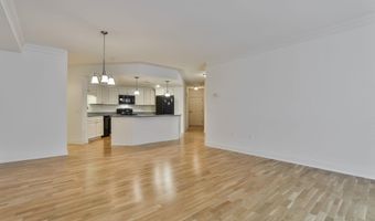 65 Hawthorne Dr 115, Bedford, NH 03110