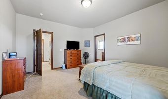 19236 Carriage Cir, Belle Fourche, SD 57717