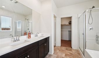11556 Alisa Dr, Adelanto, CA 92301
