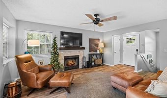 3211 Cardinal Creek Cir A & B, Bentonville, AR 72712