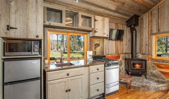 13518 Sylvan Dr, Bigfork, MT 59911