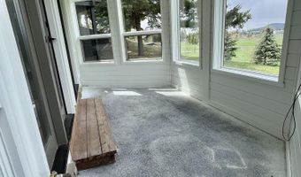 106 Chestnut Ln, Bellevue, ID 83313