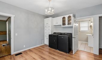 15 Eaton Ave, Bennington, NH 03442