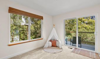 562 Cuesta Dr, Aptos, CA 95003
