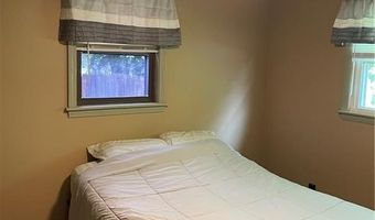 2 Timberwolf Dr, Cumberland, RI 02864