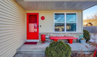 616 HAROLD Way, Appleton, WI 54915