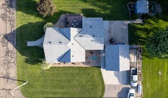 12120 S 2nd St, Ayr, NE 68925