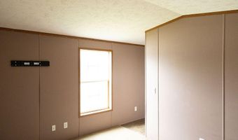 1343 Ohio St, Bangor, ME 04401